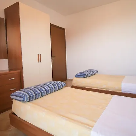 Americhe Rif A788 Apartamento